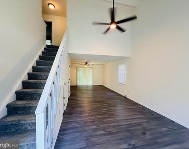168 Stoney Drive - Photo Thumbnail 2