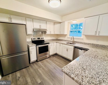 168 Stoney Drive - Photo Thumbnail 7