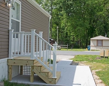 16 Loxley Lane - Photo Thumbnail 1