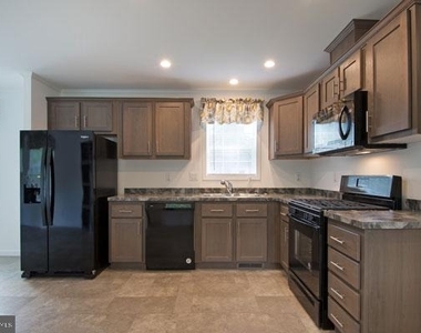 16 Loxley Lane - Photo Thumbnail 7