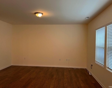1156 Lookout Ridge Road - Photo Thumbnail 3