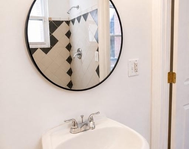 632 Florida Avenue Nw - Photo Thumbnail 6