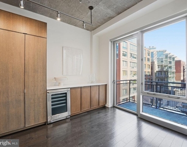 1515 15th Street Nw - Photo Thumbnail 5