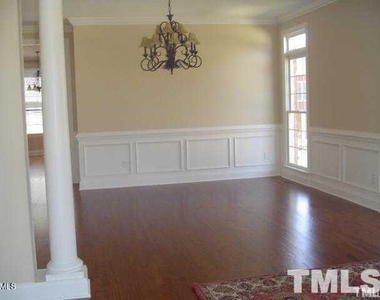 10004 Hidden Vale Drive - Photo Thumbnail 1