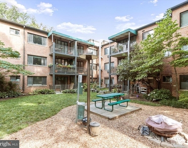 2325 42nd Street Nw - Photo Thumbnail 27