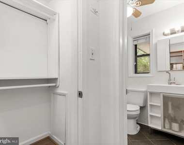 2325 42nd Street Nw - Photo Thumbnail 20