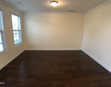 1522 Paros Hill Lane - Photo Thumbnail 2