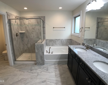 1522 Paros Hill Lane - Photo Thumbnail 11