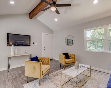 1512 Luray Dr - Photo Thumbnail 5