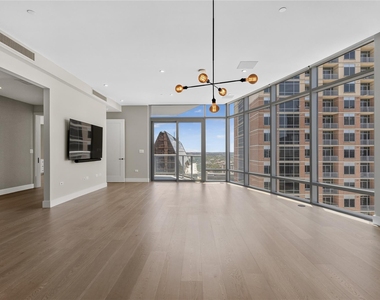 200 Congress Ave - Photo Thumbnail 19