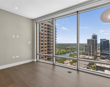 200 Congress Ave - Photo Thumbnail 30