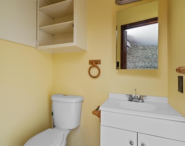 2106 Allred Dr - Photo Thumbnail 17