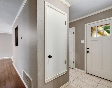 3429 Harvest Dr - Photo Thumbnail 7