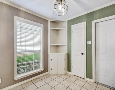 3429 Harvest Dr - Photo Thumbnail 12