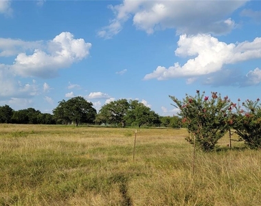 4731 Eck Ln - Photo Thumbnail 17