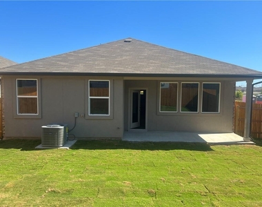 252 Sunniberg Loop - Photo Thumbnail 5