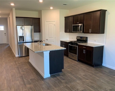 252 Sunniberg Loop - Photo Thumbnail 10