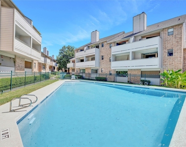 2500 Burleson Rd - Photo Thumbnail 17