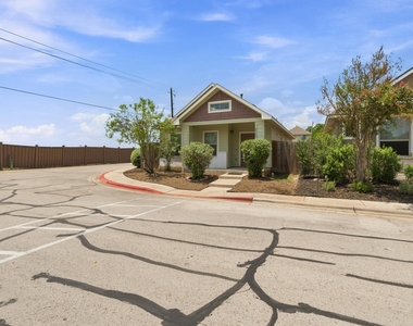 4500 Senda Ln - Photo Thumbnail 1