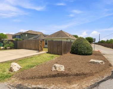 4500 Senda Ln - Photo Thumbnail 26