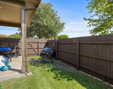 2880 Donnell Dr - Photo Thumbnail 26