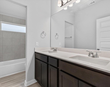 73 Bent Trail Ln - Photo Thumbnail 21