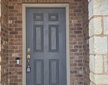 6129 Gimignano Pl - Photo Thumbnail 3