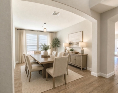 6129 Gimignano Pl - Photo Thumbnail 7