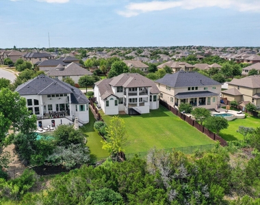 1905 Leaders Ln - Photo Thumbnail 34