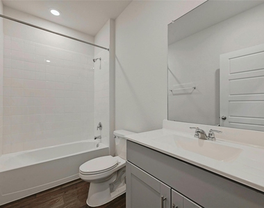 313 Merriman Rd - Photo Thumbnail 18