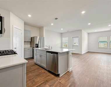 313 Merriman Rd - Photo Thumbnail 4