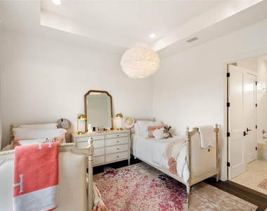 13000 Little Barton Ln - Photo Thumbnail 28