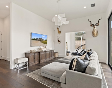 13000 Little Barton Ln - Photo Thumbnail 20