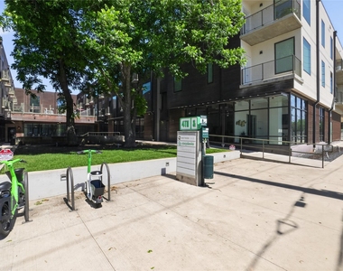 1800 E 4th St - Photo Thumbnail 26
