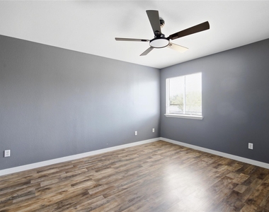 4304 Stone Oak Pl - Photo Thumbnail 25