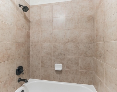 208 Angus Dr - Photo Thumbnail 23