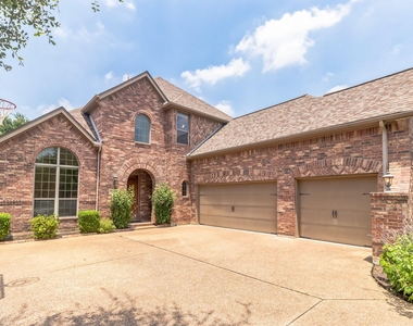 208 Angus Dr - Photo Thumbnail 1