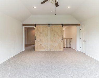 208 Angus Dr - Photo Thumbnail 25