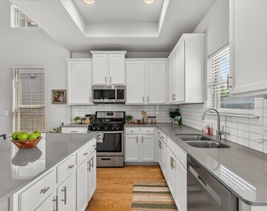 9603 Tanager Way - Photo Thumbnail 21