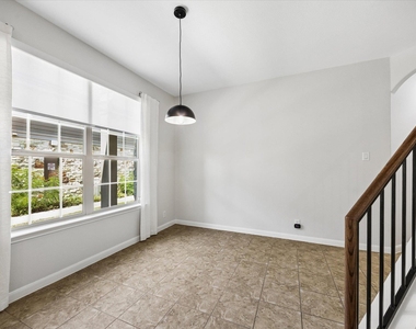 3101 Davis Ln - Photo Thumbnail 13