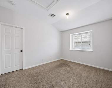 3101 Davis Ln - Photo Thumbnail 27