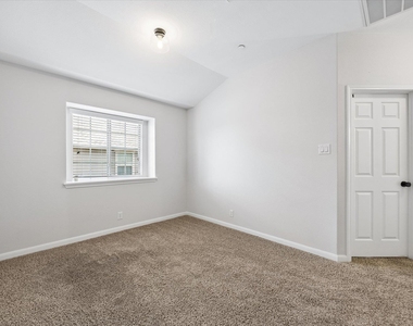 3101 Davis Ln - Photo Thumbnail 26