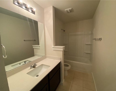 17115 Alturas Ave - Photo Thumbnail 17