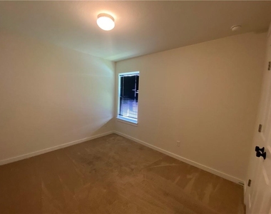 17115 Alturas Ave - Photo Thumbnail 18