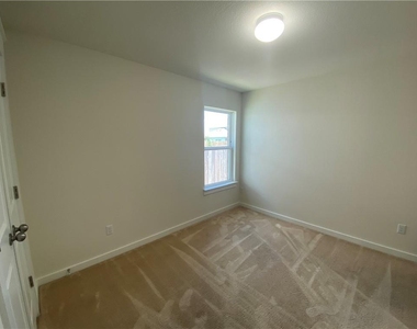 17115 Alturas Ave - Photo Thumbnail 19