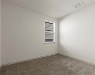 7704 Jacobean Way - Photo Thumbnail 19