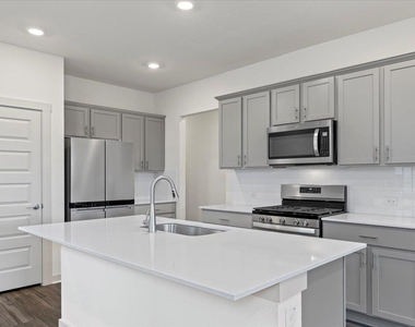 7704 Jacobean Way - Photo Thumbnail 6