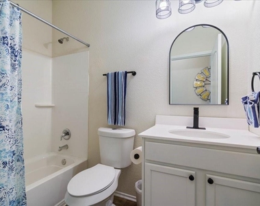 2208 Cliffbrake Way - Photo Thumbnail 7