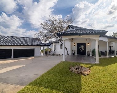 1128 Thurman Bluff Dr - Photo Thumbnail 3
