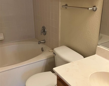 2606 Lucille Drive Dr - Photo Thumbnail 11
